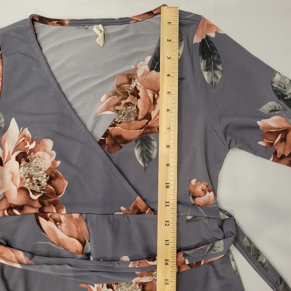 Hello Miz Maternity Dress Size Small Floral High Low Tie Back Stretchy Faux Wrap - Picture 9 of 10